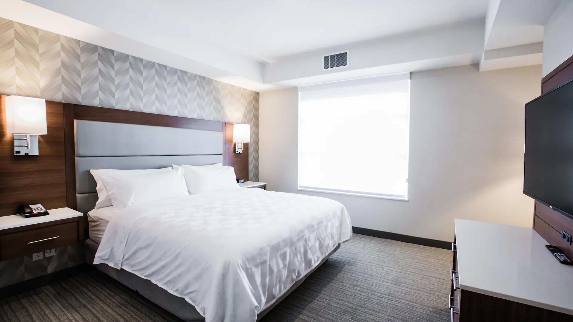 Holiday Inn Calgary South Conference Center