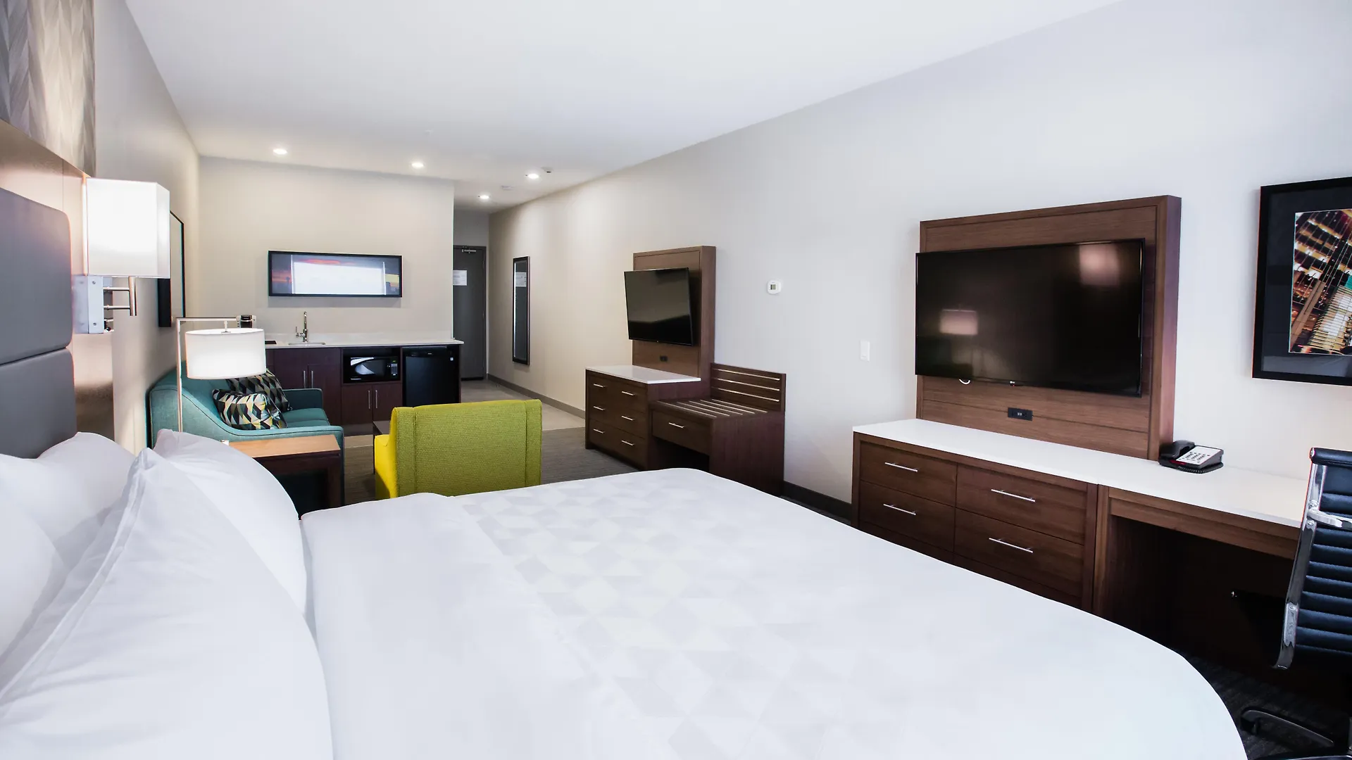 Holiday Inn Calgary South Conference Center
